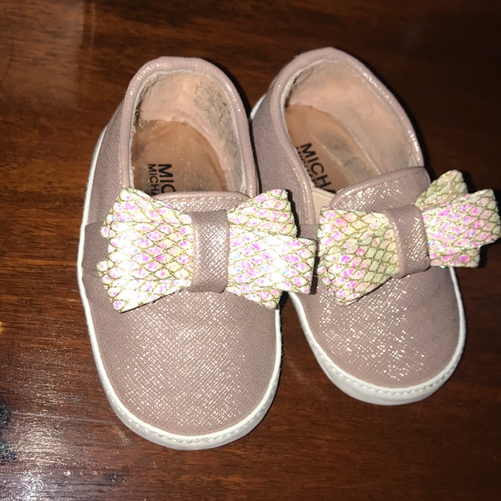 Mk infant shoes
